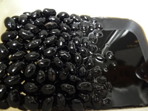 漆黒の黒豆